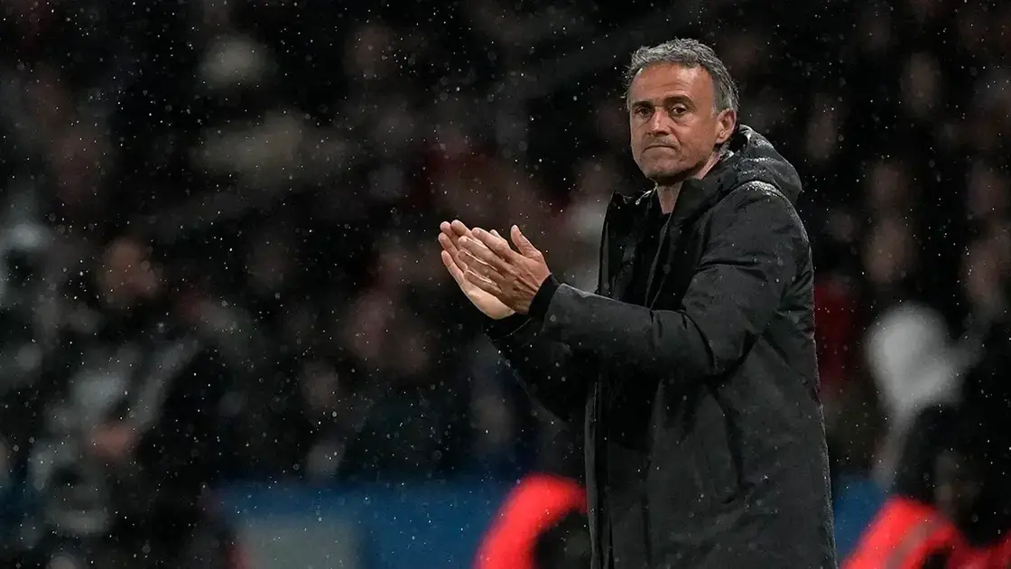 HLV Luis Enrique từ chối gia hạn hợp đồng với PSG